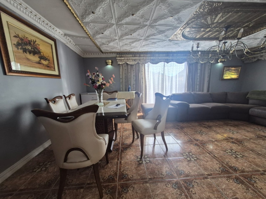 2 Bedroom Property for Sale in Motherwell Eastern Cape